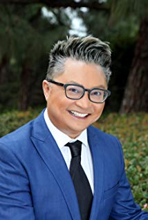 Alec Mapa