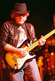 Brad Whitford