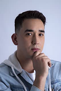 Eden Villavicencio - 