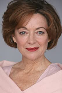 Elizabeth Hawthorne - 