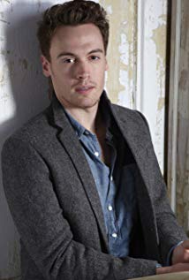 Erich Bergen - 