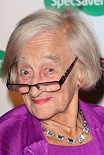 Liz Smith - 