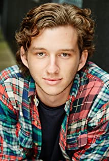 Mackenzie Fearnley - 