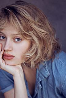 Nadia Tereszkiewicz - 