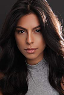 Nathalia Castellon - 