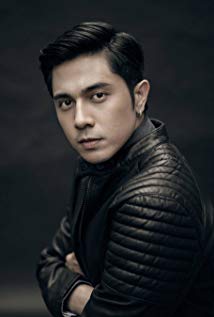 Paulo Avelino - 