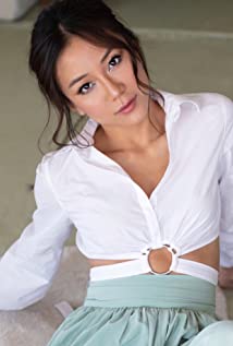 Angela Zhou